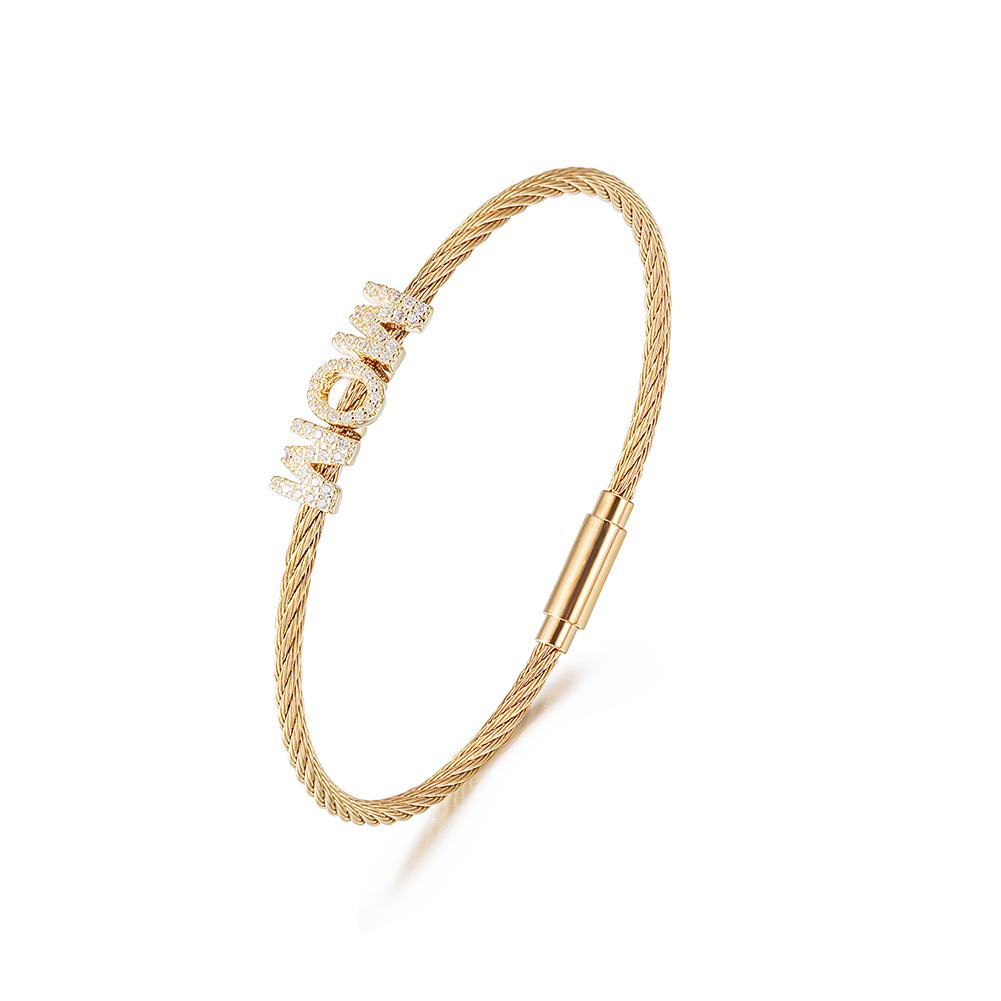 MOM Pavé Bracelet – 14K Gold Love Edition